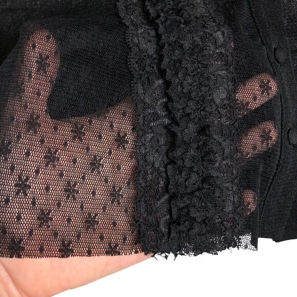 Y2K Worthington Top Womens M Black Sheer Lace Button Ruffle Neck Whimsigoth Goth - Picture 6 of 9